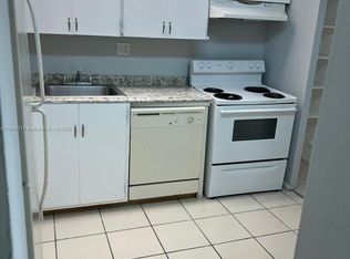 7925 Colony Cir S APT 108, Tamarac, FL 33321