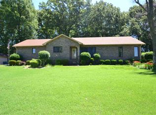 622 Pleasant Hill St, Humboldt, TN 38343