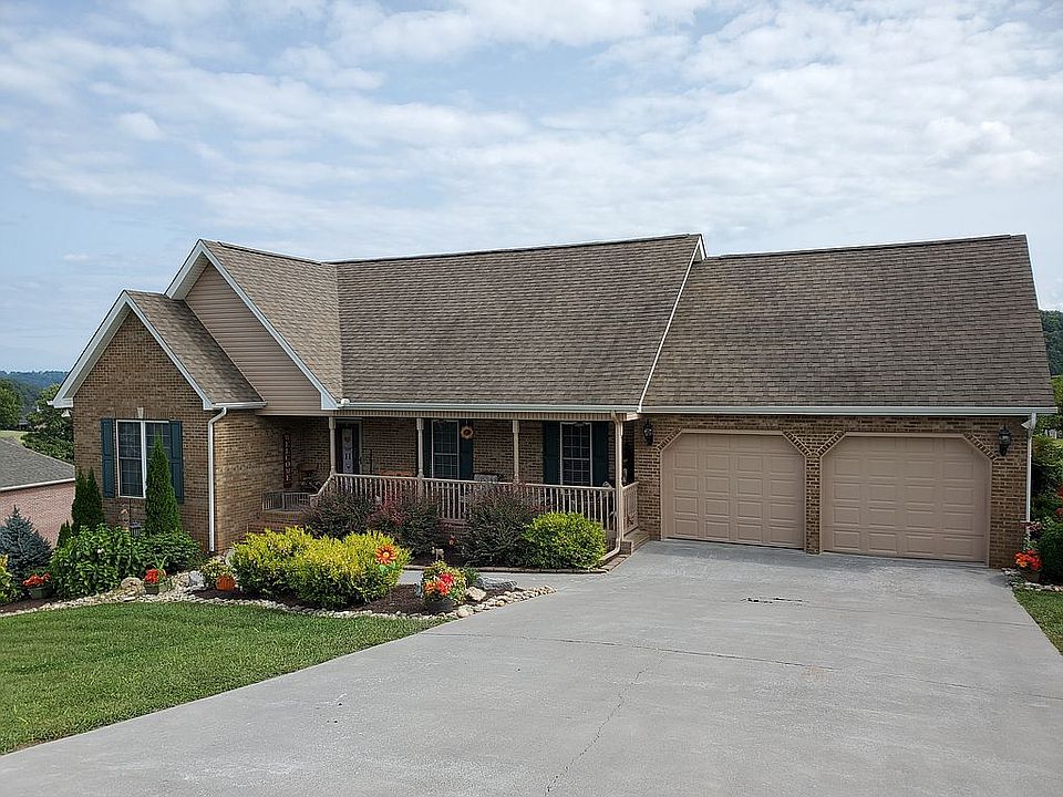 1st image of 546 Providence Dr