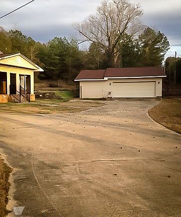 2nd image of 5850 Pennybrook Ln