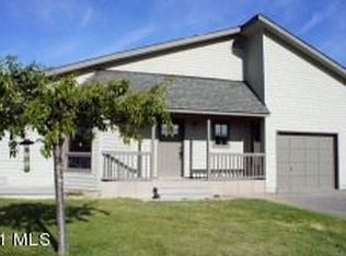 3910 Lovell Rd, Wenatchee, WA 98801