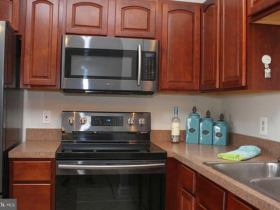5th image of 7319 Wytheville Cir