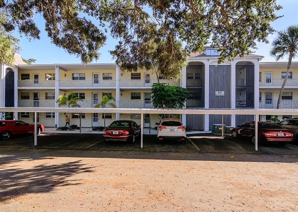 1st image of 821 De Leon Ct #204