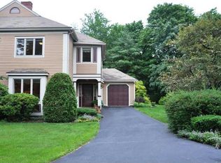 14 Stoneledge Dr #14, Portland, ME 04102