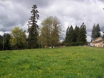 2nd image of 18314 NE Gabriel Rd