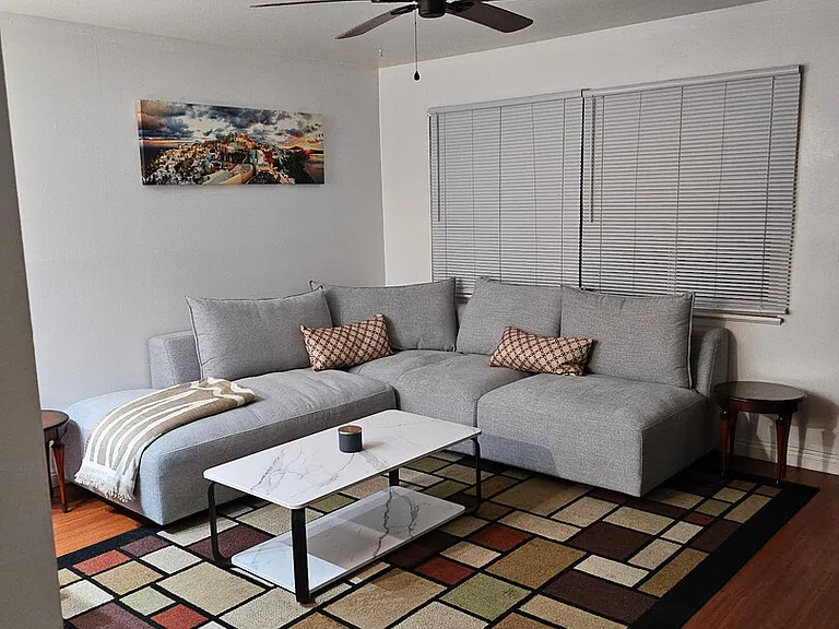 College Dr — Photo 5
