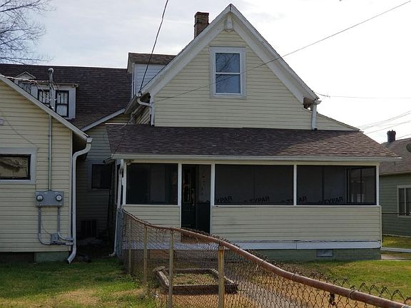 Large Screened Porch