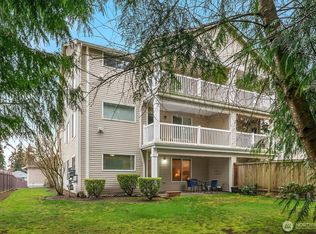 15611 18th Avenue W #F104, Lynnwood, WA