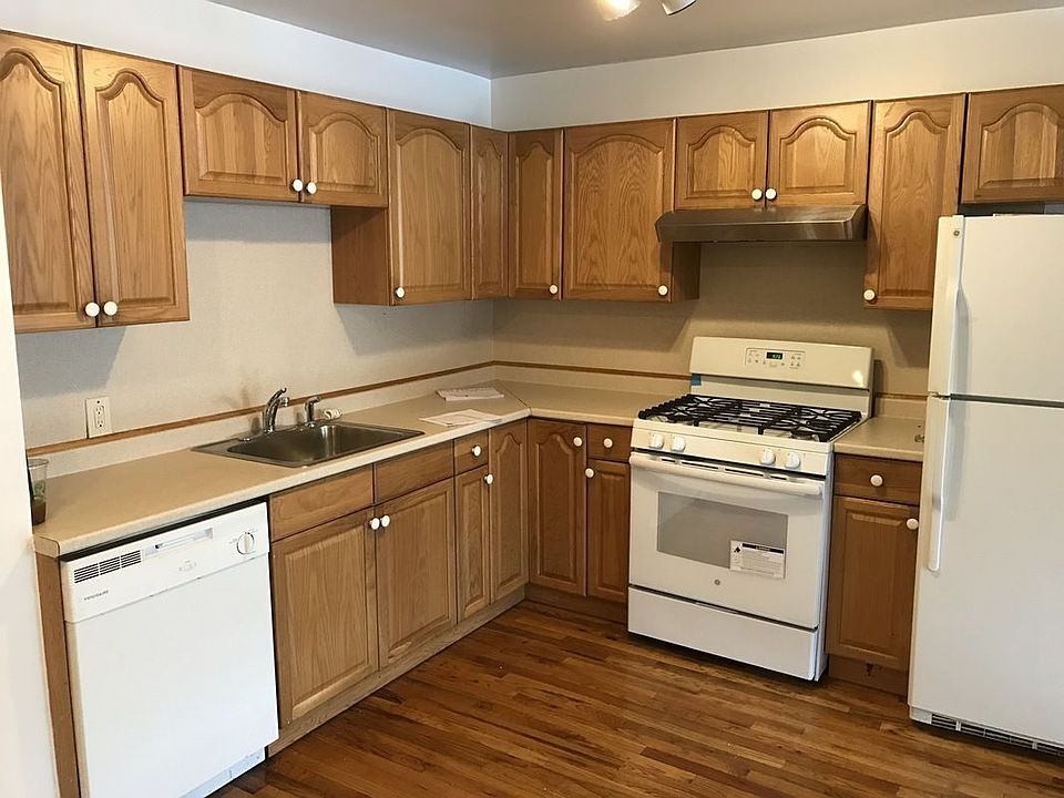 1st image of 3242 36th St