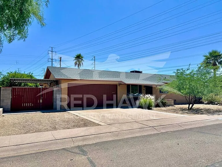 6607 E Sheridan St — Photo 4
