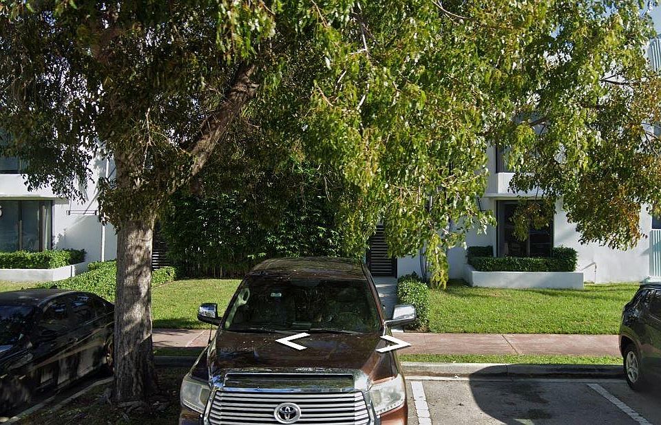 1st image of 1971 Bay Dr #124