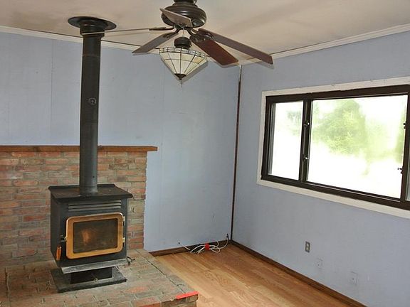 5th image of 1850 Coventry Dr