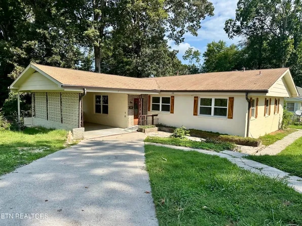 109 Nasson Ln, Oak Ridge, TN 37830