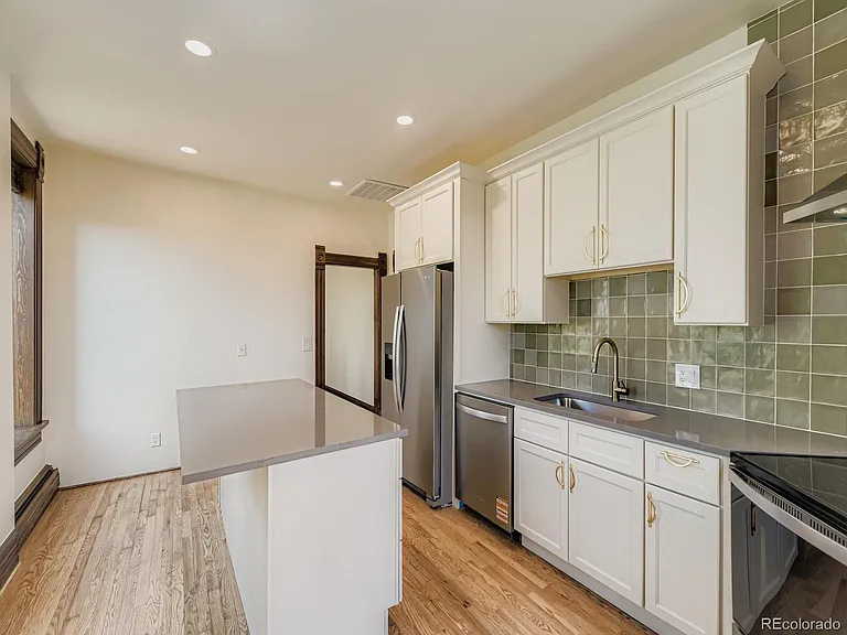 2140 W 28th Ave — Photo 7