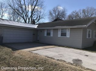 1550 E Seminole St, Springfield, MO 65804