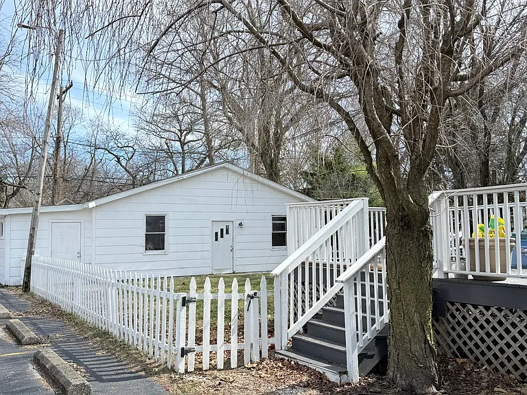 1326 S State St — Photo 15