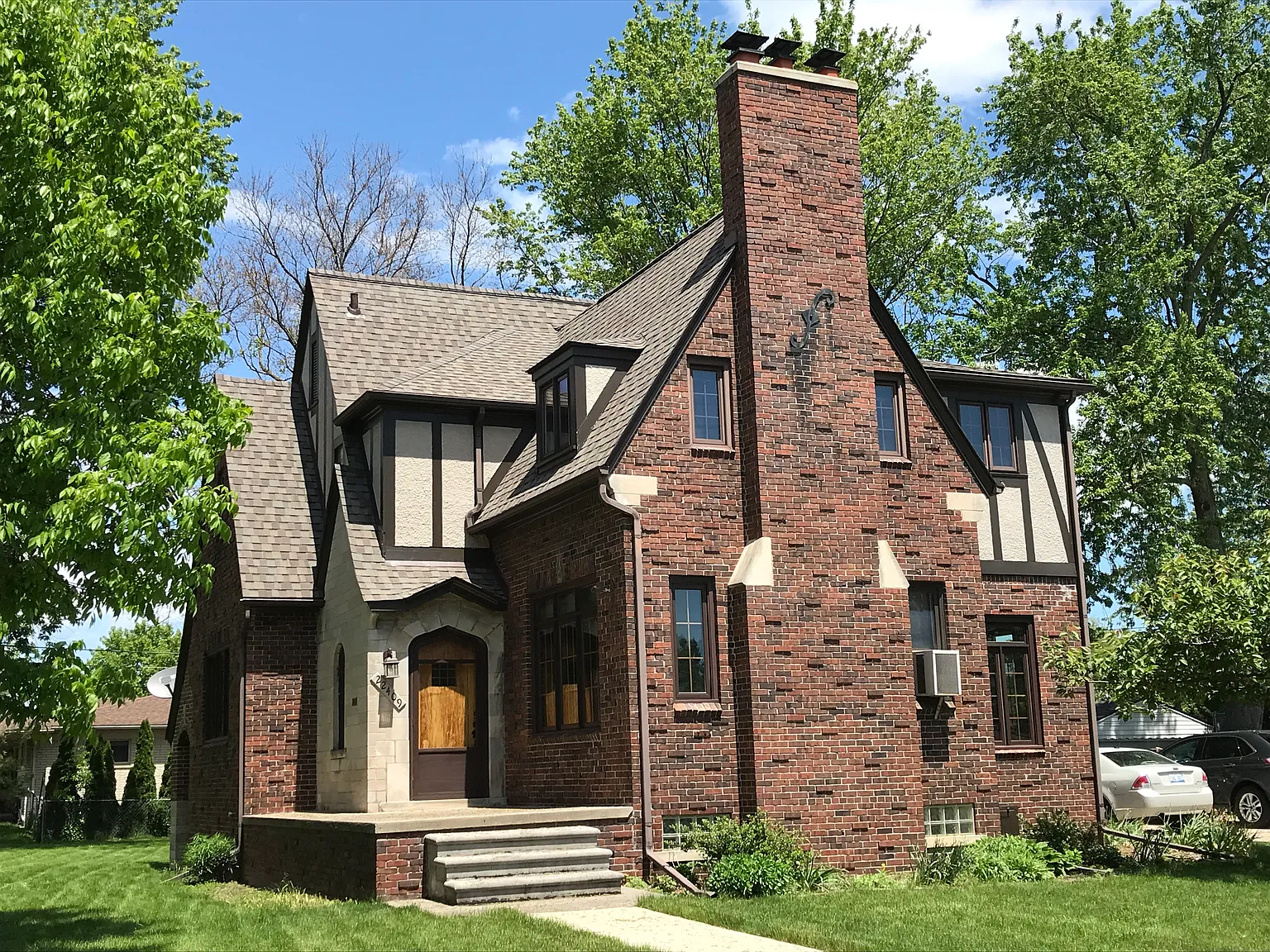 22409 Saint Clair Dr photo 1