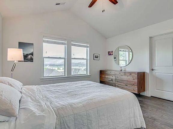 5th image of 4227 NW Sage Loop #1