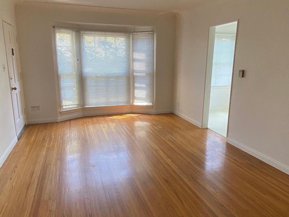 1st image of 606 N Genesee Ave