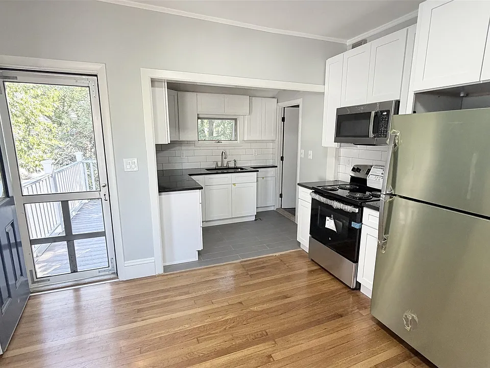 7 Windom St #2