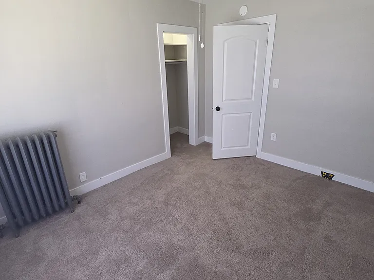 201 N Chestnut St #205 — Photo 13