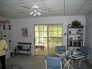 4th image of 3660 Bell Ave