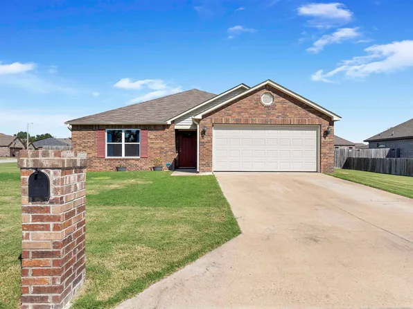 105 Harper Dr, Brookland, AR 72417