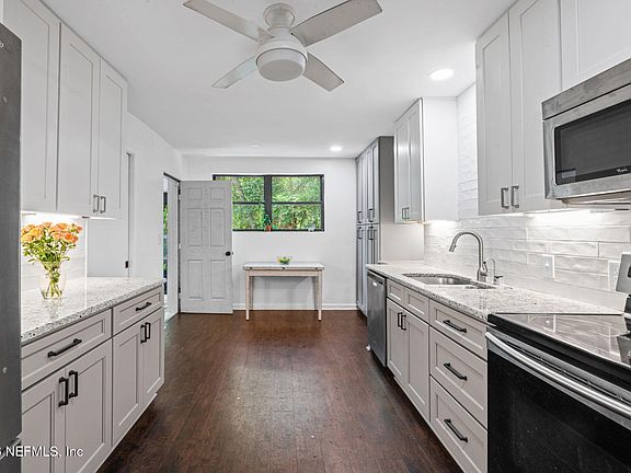 4th image of 1738 CLEMSON Road