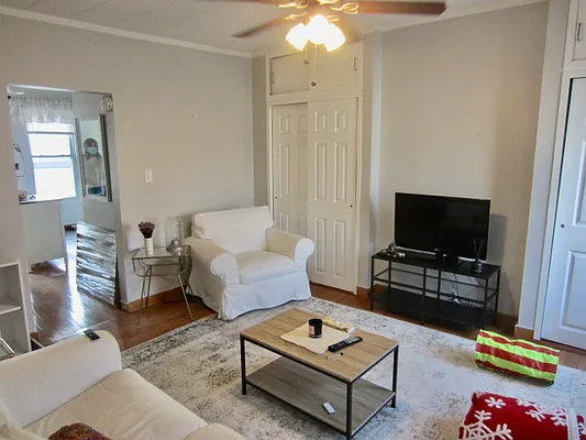 Rented by Capri Jet Realty Corp | media 18