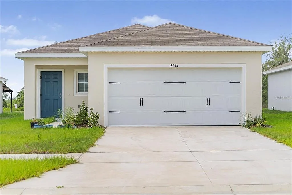 3 bed, 2.0 bath, 1491 sqft, $2,000 — Photo 1