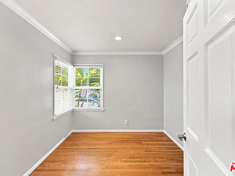 2904 Oakhurst Ave — Photo 18