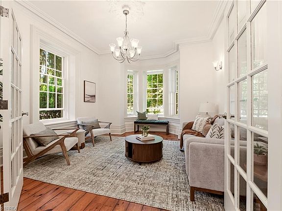 5th image of 25 Dunbar St