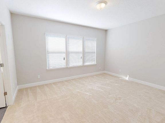 Northlake at Ovation - Essex Interior Image 3
