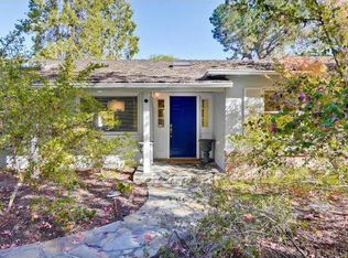 1905 Oak Ave, Menlo Park, CA 94025