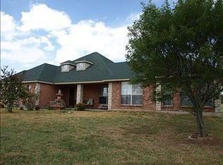 202 Wild Horse Rd, Decatur, TX 76234