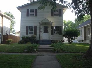 431 21st Ave, Moline, IL 61265