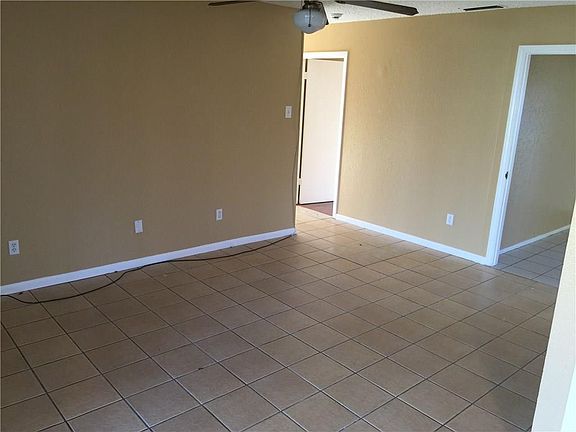 2nd image of 1213 Mars St