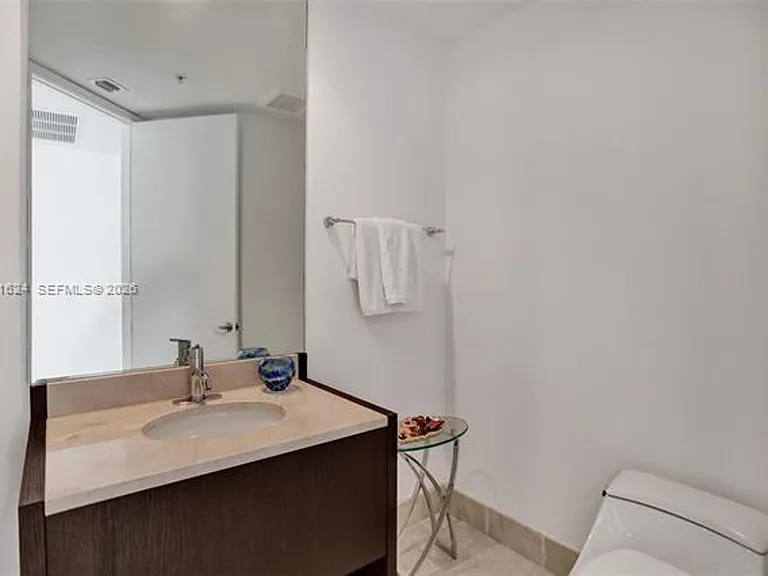18201 Collins Ave #4108 — Photo 31