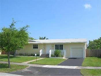 1st image of 9272 SW 182nd St