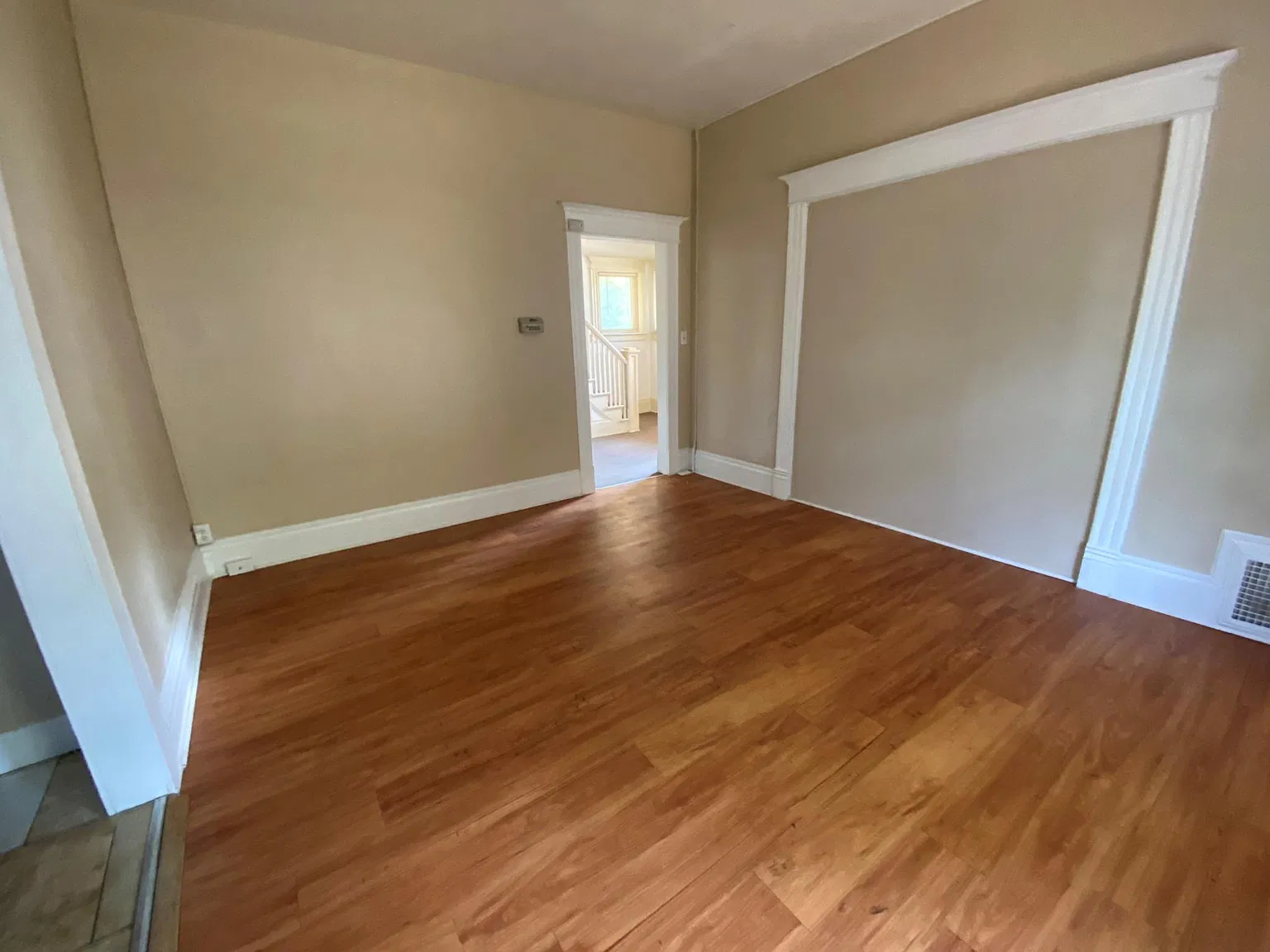 6 bed, 1532 sqft, $12,500 — Photo 3