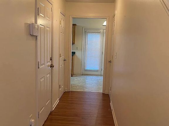 5th image of 7120 Tyner Crossing Dr