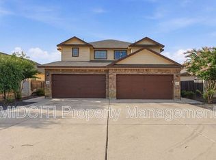 1134 Renee St, Seguin, TX 78155