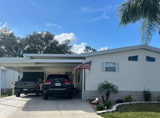 39512 Keiths Cir, Zephyrhills, FL 33542