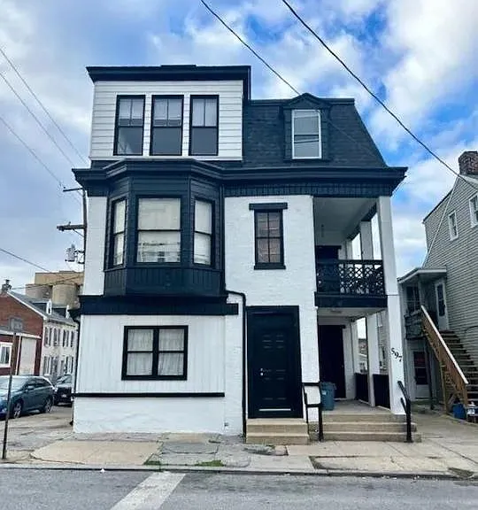 597 W Philadelphia St — Photo 11