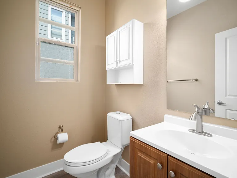 572 S Vance Ct — Photo 9
