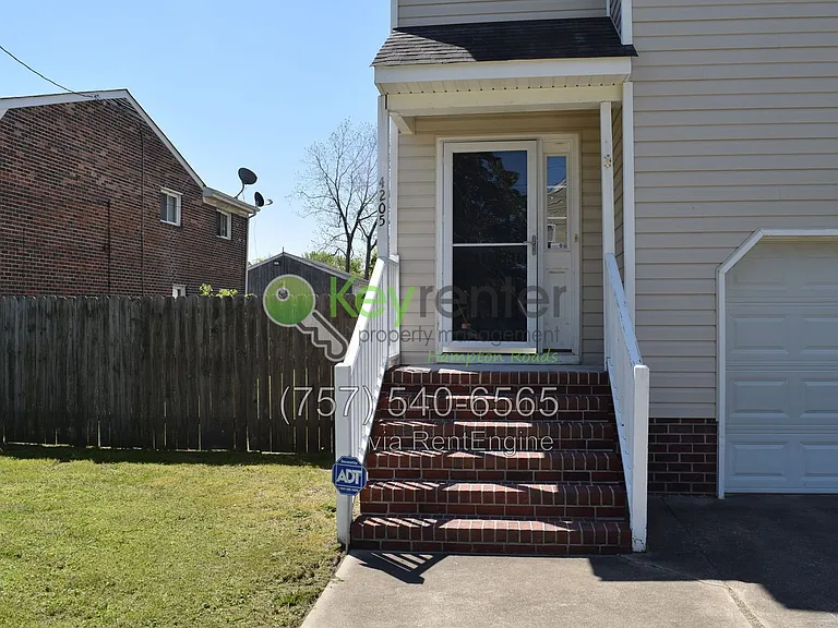 4205 Dunning Rd — Photo 4