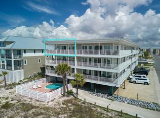 118 38th St #13, Mexico Beach, FL 32456