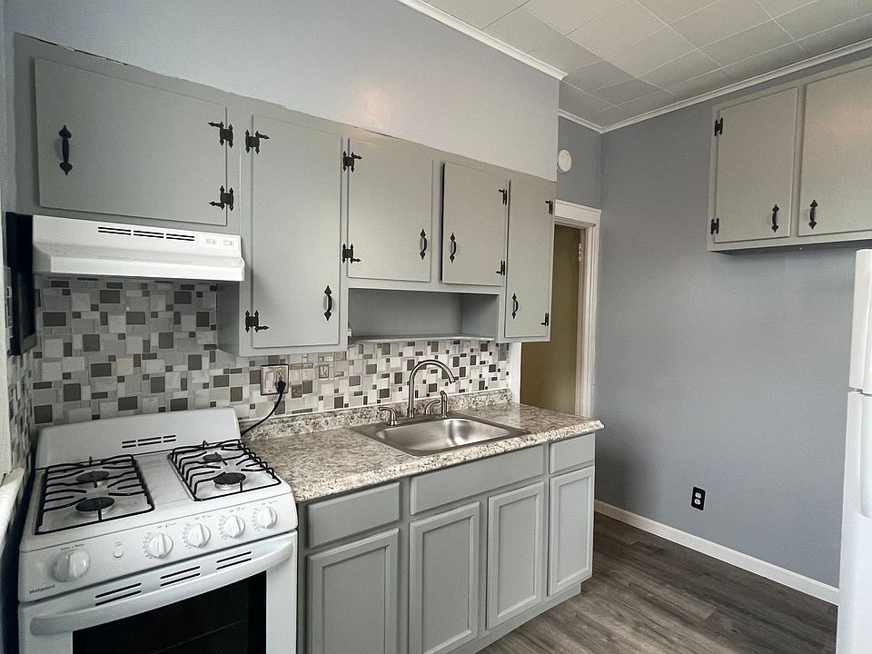 1st image of 710 Calhoun Ave Floor 2