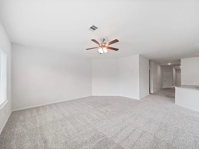 15102 Wiltshire Castle Ln — Photo 5