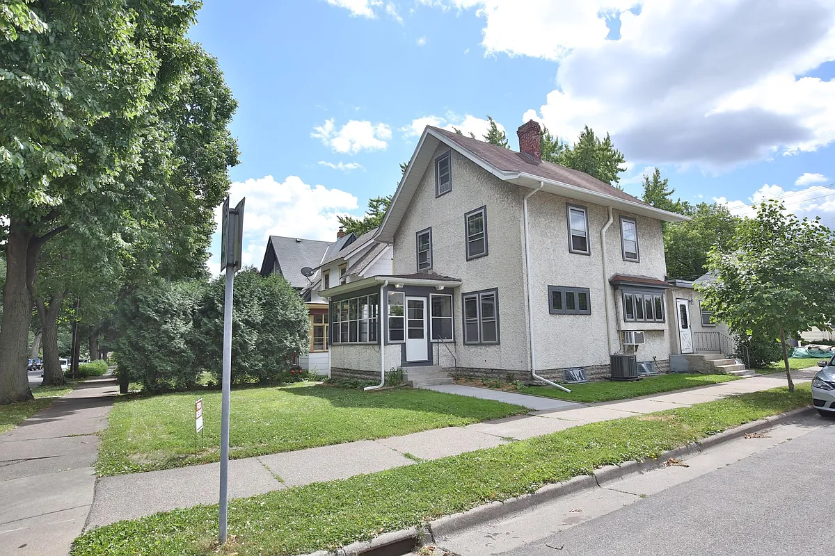 Building Photo - 3500 Garfield Ave #2